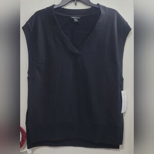 Athleta Black V-Neck Sleeveless Tank